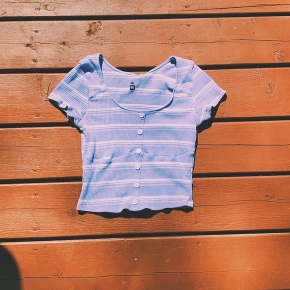 Brandy Melville Tops - pacsun crop top